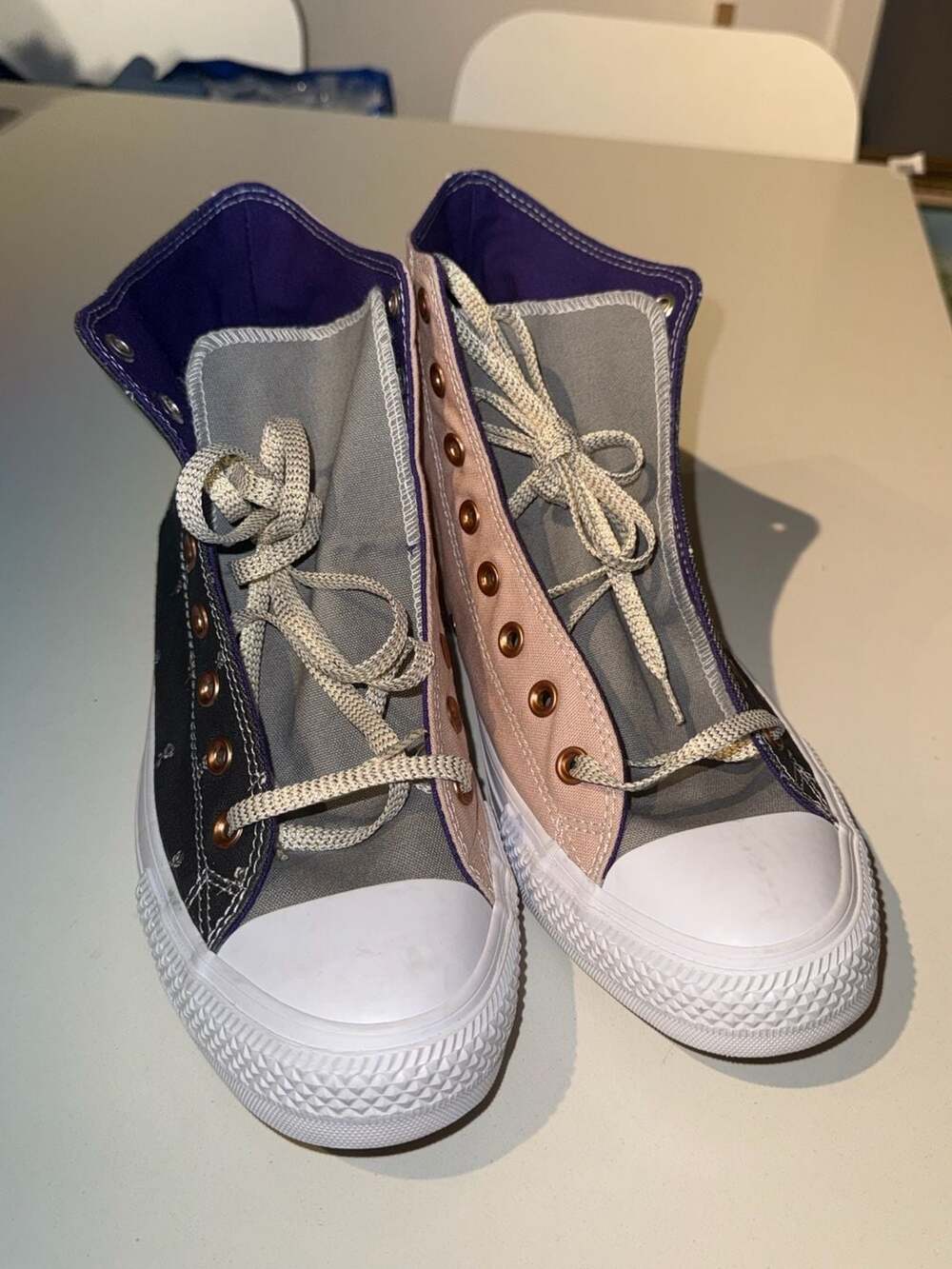 NEW Rare Converse Chuck All Star Hi “NAUGHTY” Custom Lmtd Edtn Mismatch Pair
 Sz - Picture 3 of 8